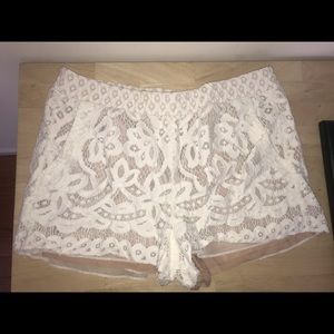 BCBG SUMMER LACE SHORTS